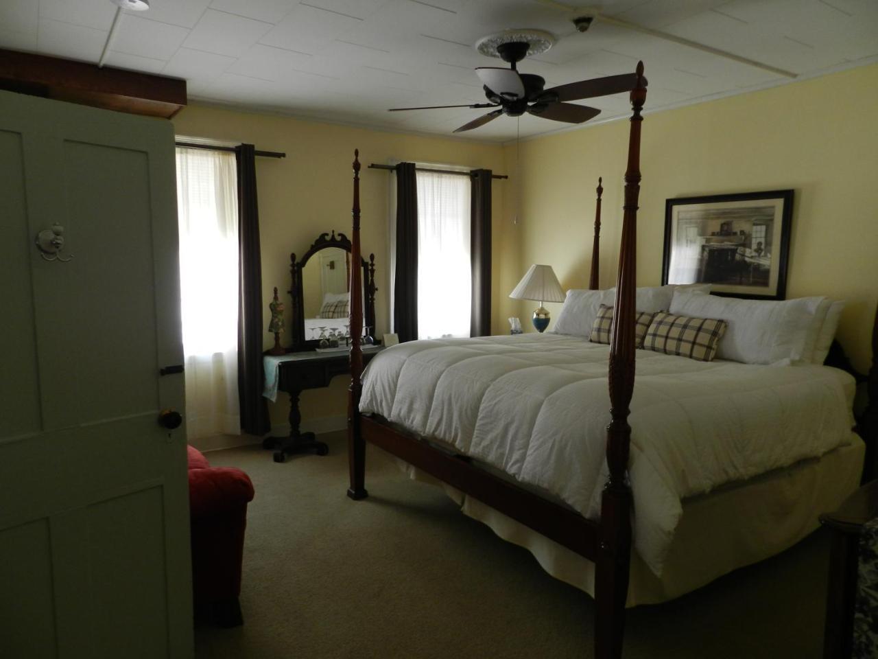 Waybury Inn East Middlebury Zewnętrze zdjęcie